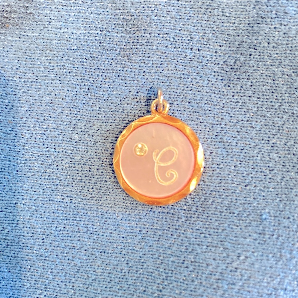 “C” Pendant